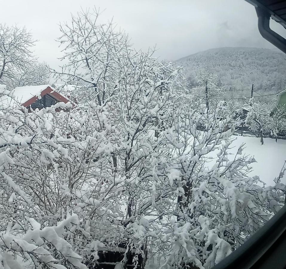 Апарт отель Хамам Вілла Даросо з басейном Косов Экстерьер фото